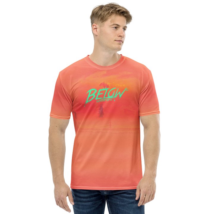 BELOW T-shirt M product image (1)