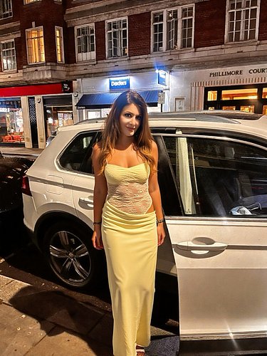 💖💝
#KensingtonGardens #LondonNightlife #OOTD #LondonStyle #YellowDress #WestLondon #NightOut #SensoryArchitect #LondonLife #S...