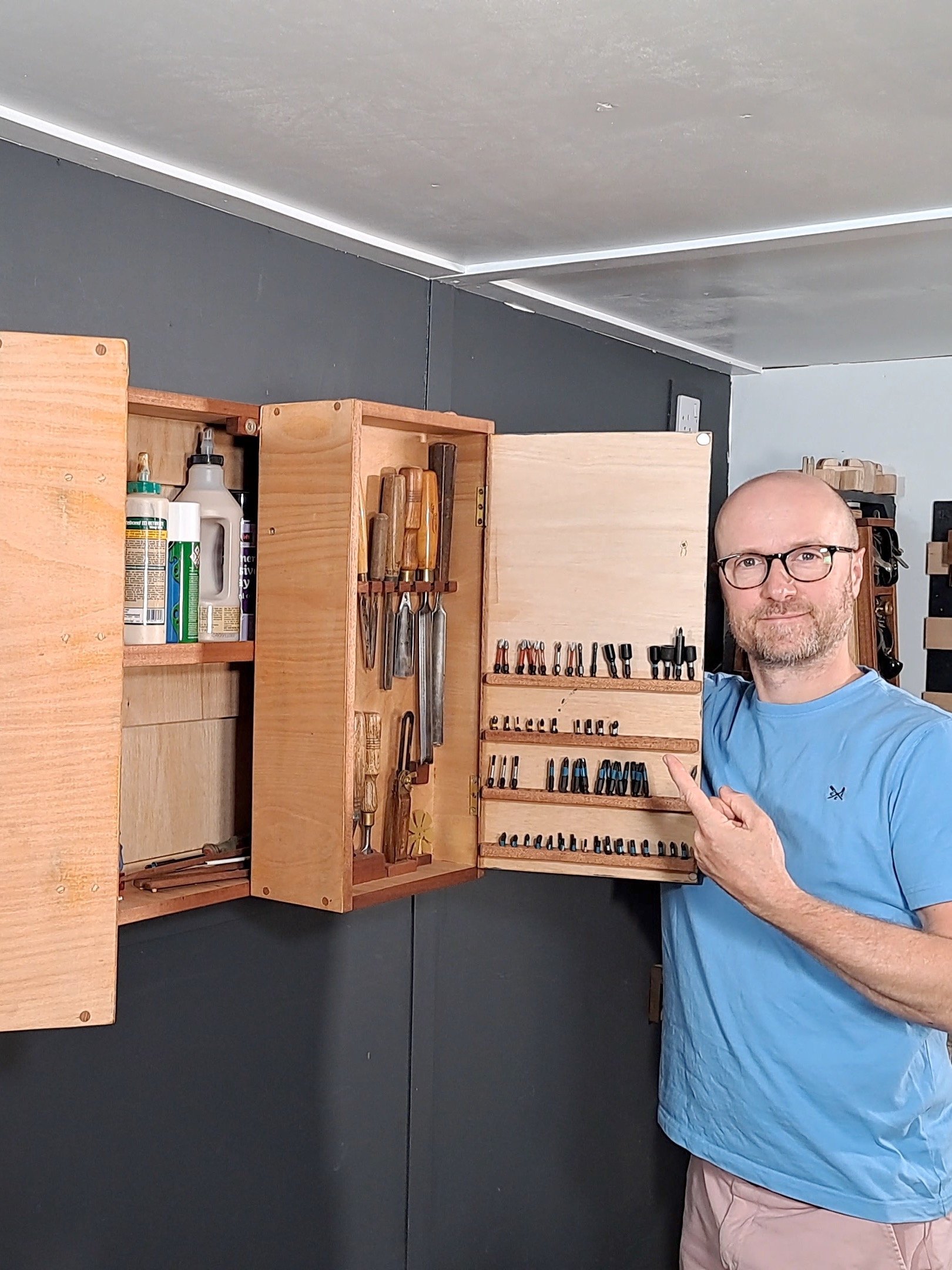 The Ultimate Tool Storage Cabinet Plans product image (5)