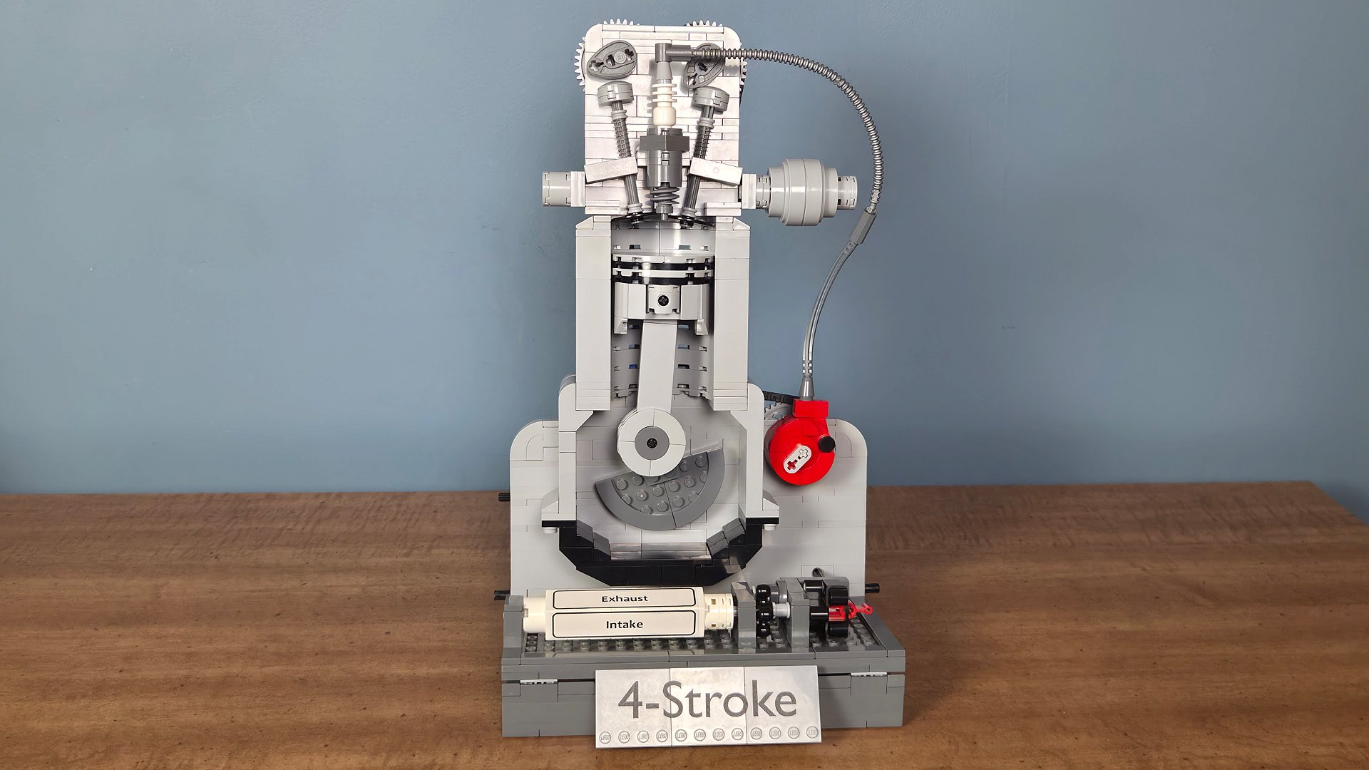 4-Stroke Modular Explainer Engine MOC Instructions product image (1)