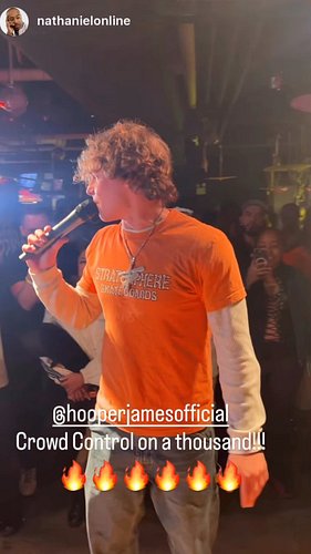 HOOPER JAMES ON THE MIC TEARING UP BROOKLYN AT DAZE SUMMIT

DROP A COMMENT IF YOU WERE THERE 💥🤞

@dazesummit 
@lifeofsmorris ...