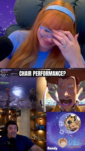 Chat Demands A Performance #chatinteraction #streamerlife #funnyreaction #chaos #shakeit