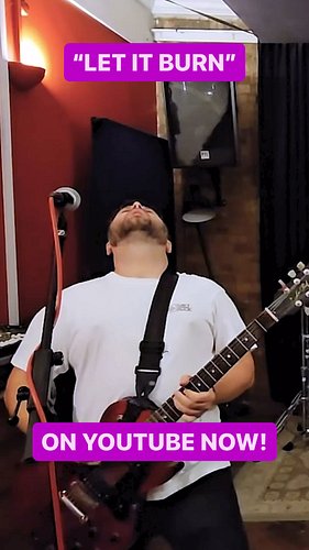 ♟️GO CHECK OUR NEW MUSIC VIDEO FOR “LET IT BURN” ON YOUTUBE♟️

Who let this robot in?🤖🤔

#alt #band #music #imnochessman #let...
