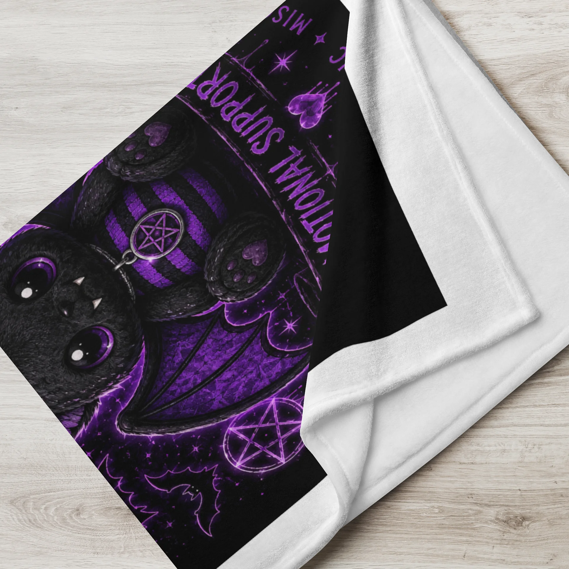 Vyper's Familiar Emotional Support Bat Blanket product image (7)