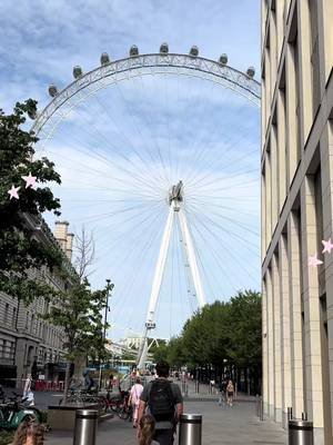 We explored London! #vlog #london #thedailyweekly 