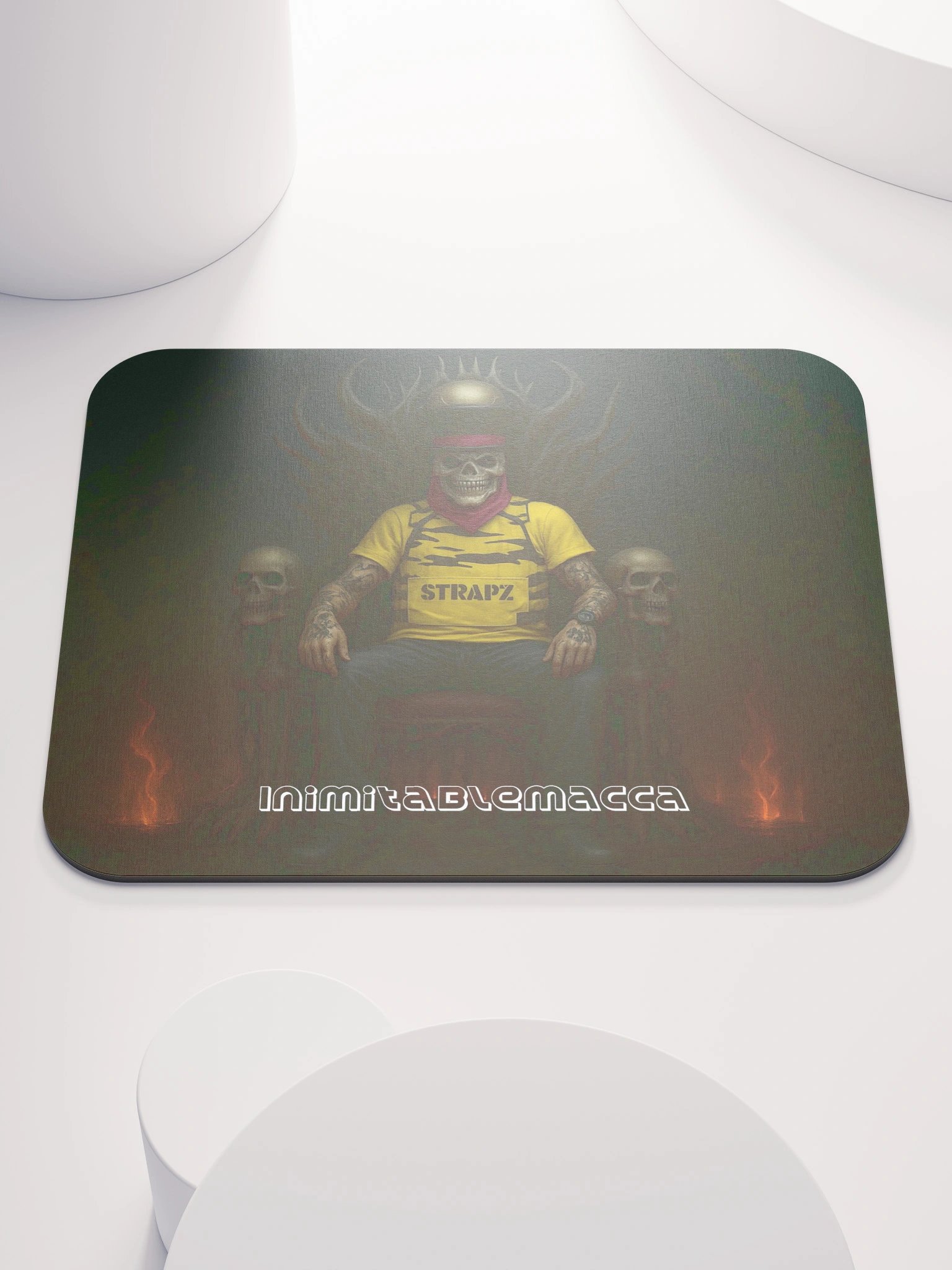 Macca on Throne Standard size mouse matt product image (1)