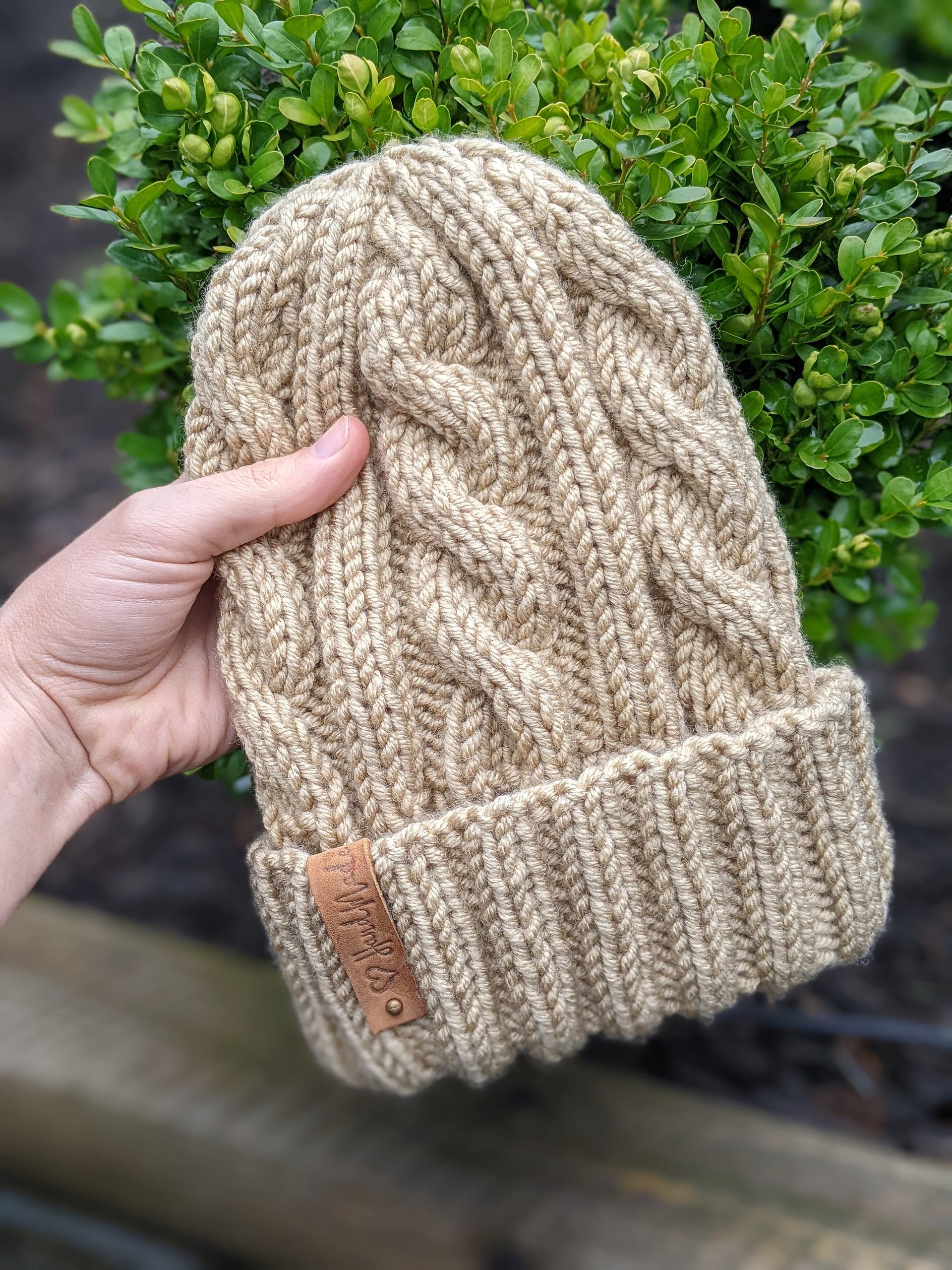 Crème Brûlée Cable Hat Knitting Pattern (Straight Needles) product image (8)