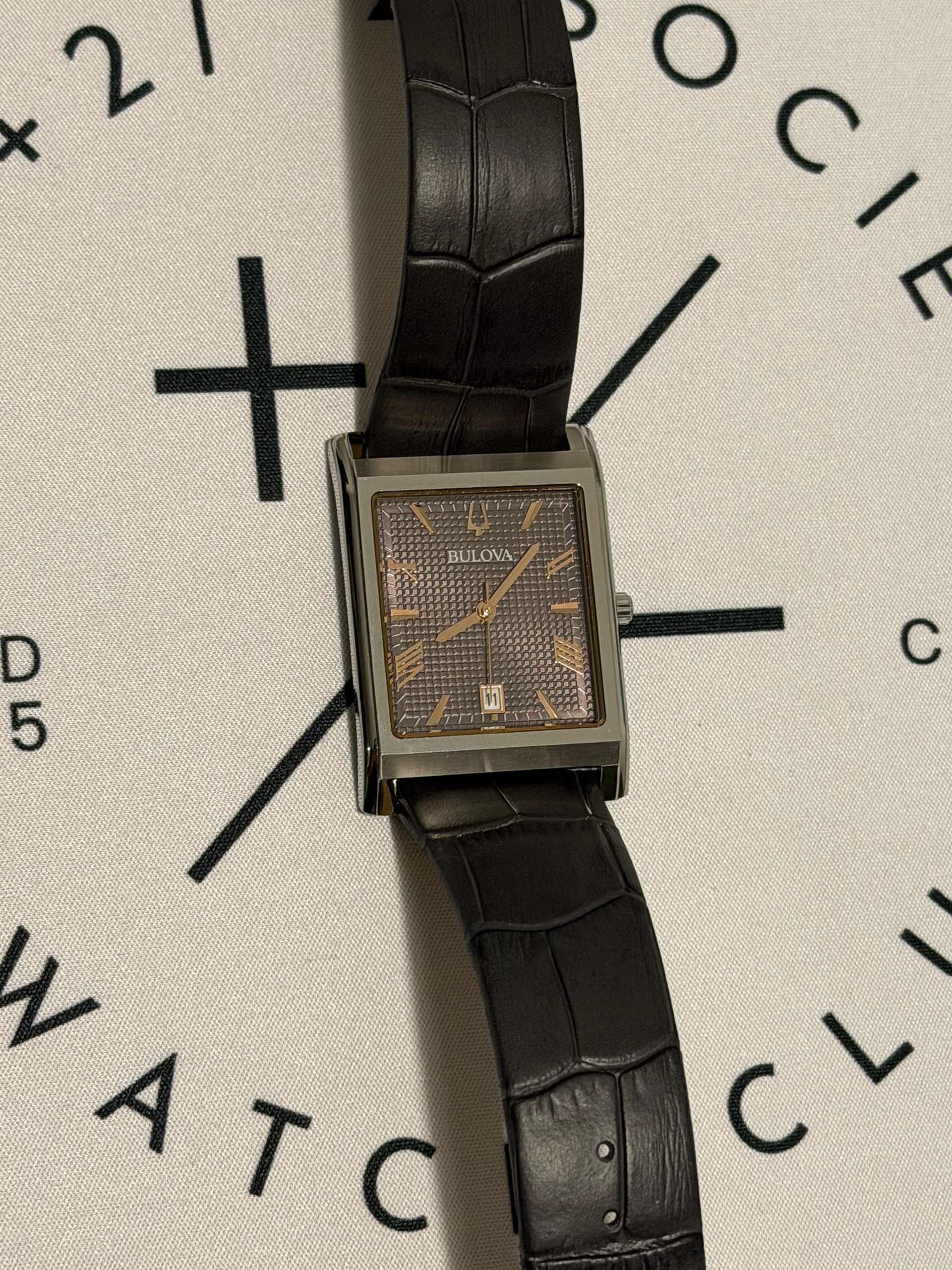Bulova Sutton 3-Hand Quartz product image (4)