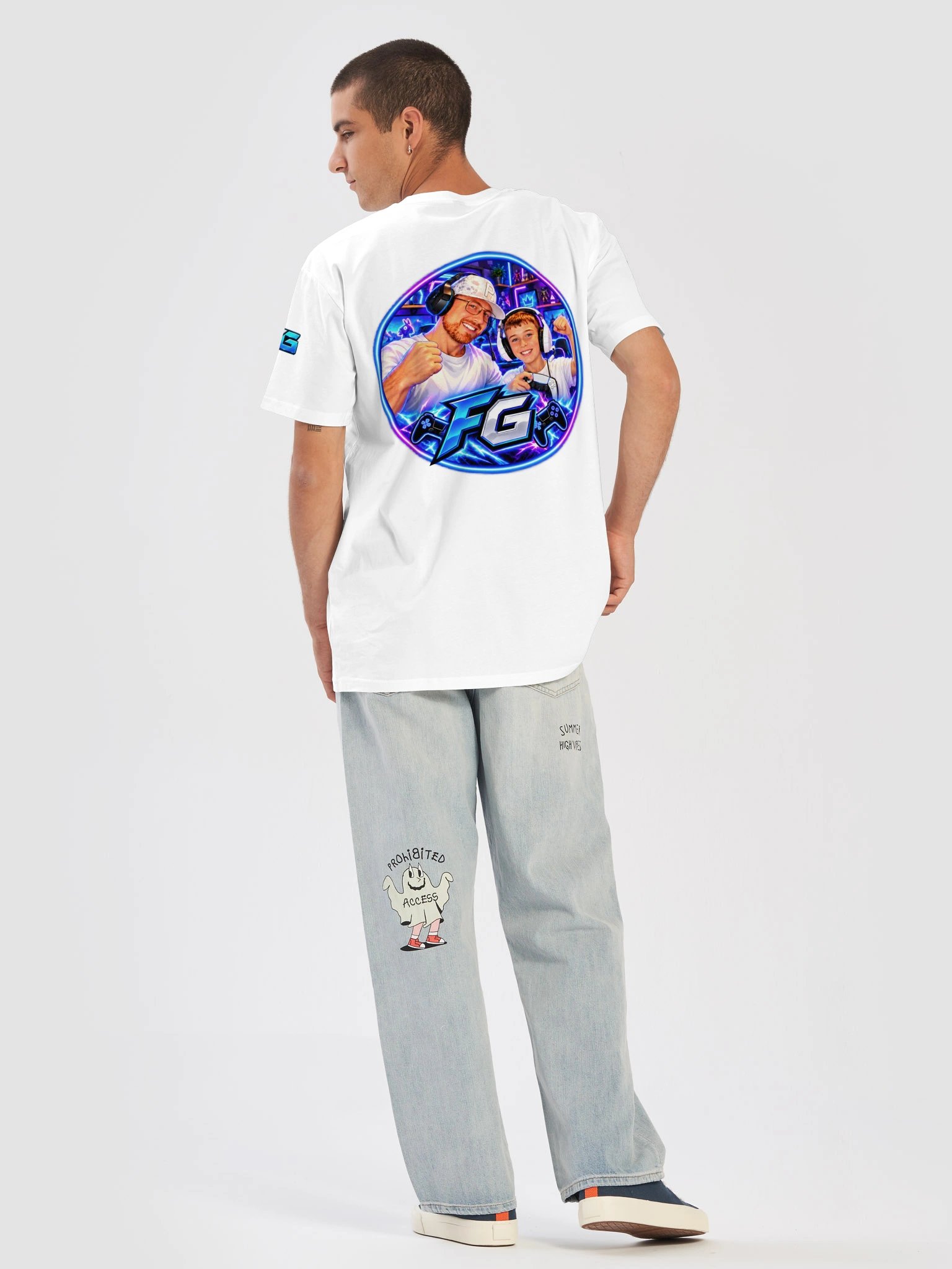 Freefalln Gamers loaded T-shirt product image (38)