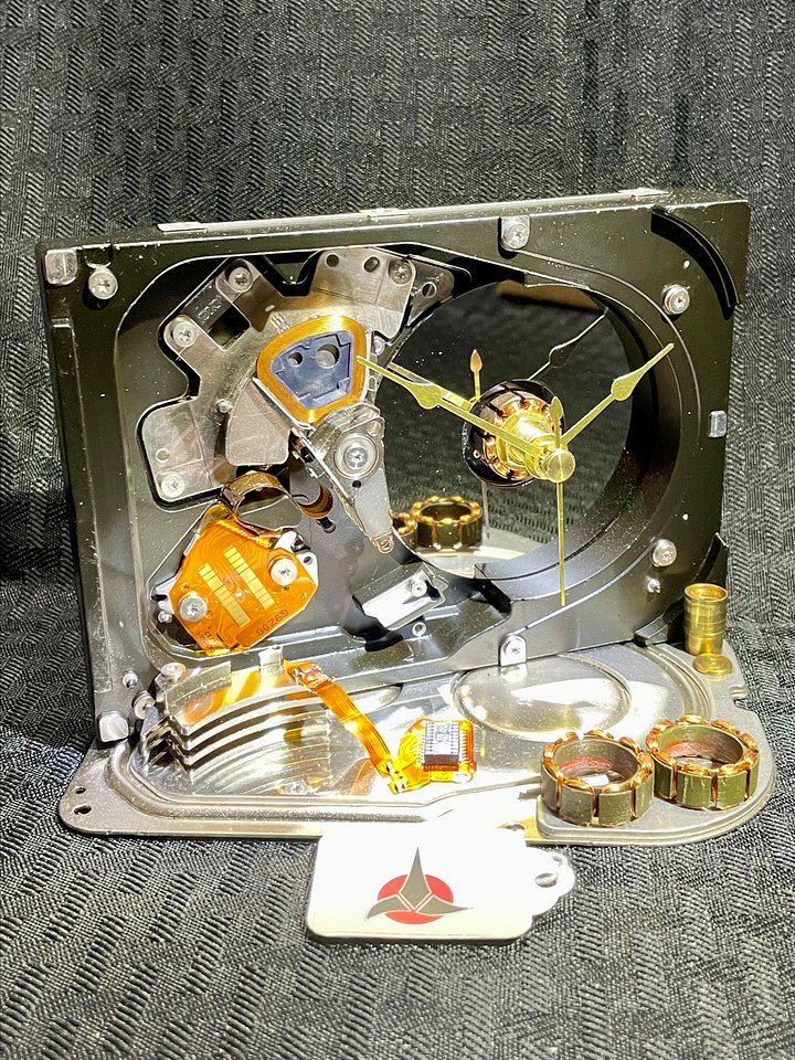 Kor - Hard Drive Clock product image (2)