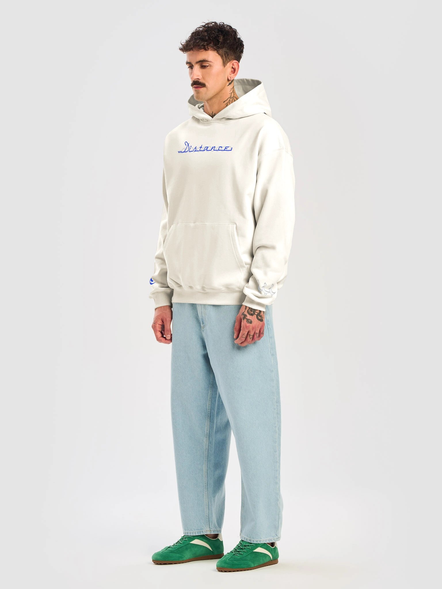 BLUE DISTANCE product image (7)