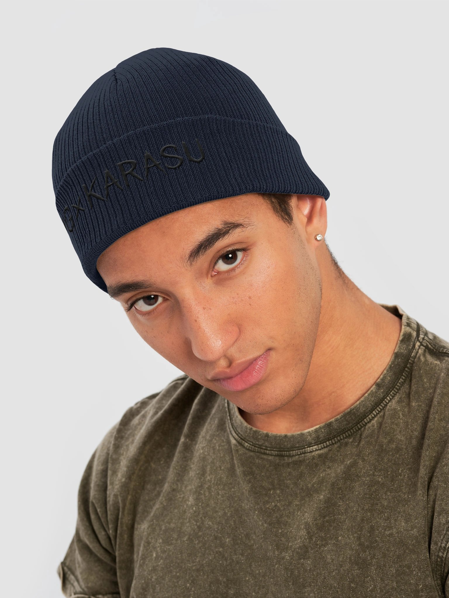 King Beanie product image (19)