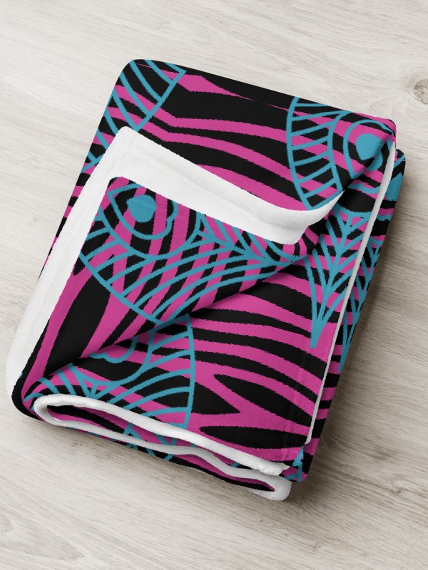 Pink Peacock Feathers Paradise Throw Blanket product image (13)