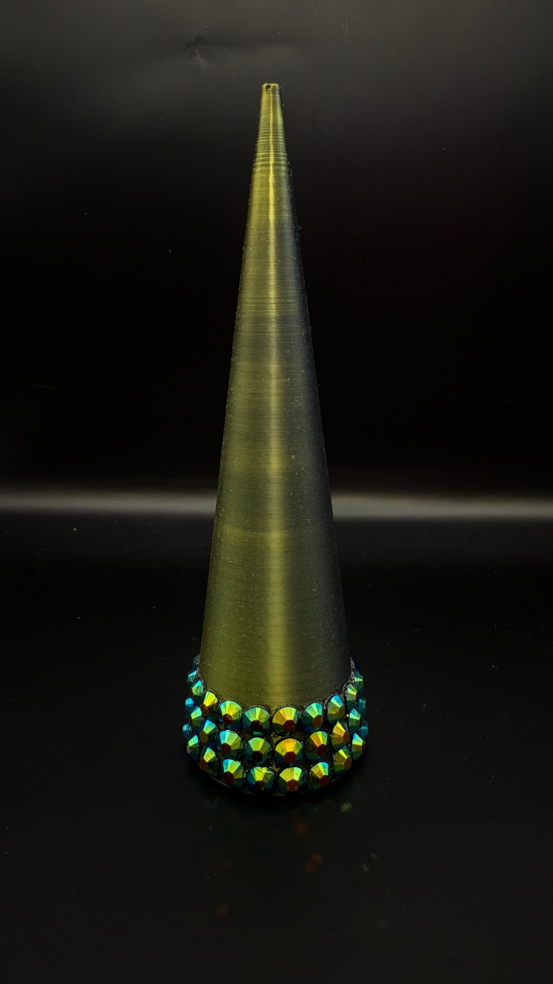 Black & Gold Silk 3D Printed Ring Cones product image (1)