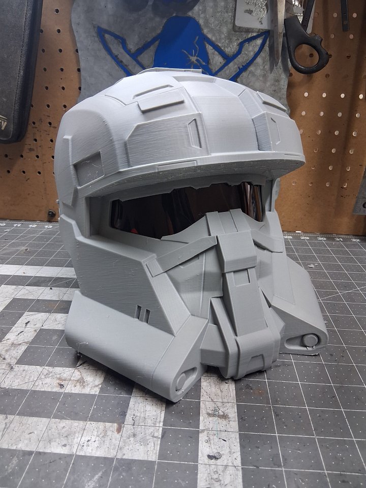 Reach EOD Helmet life size 3D Printed Prop/ raw Assembled helmet+visor product image (1)