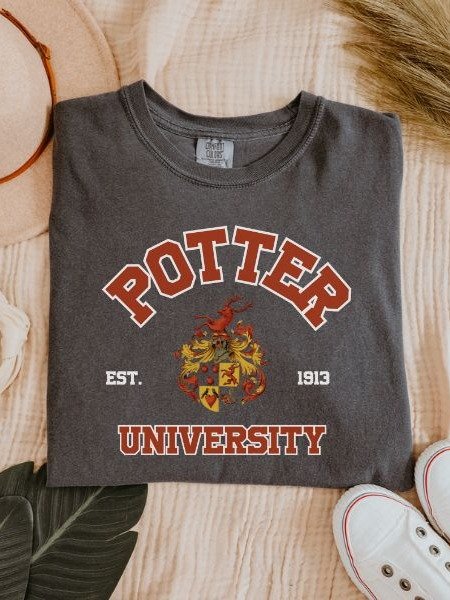 Potter Vintage Magical Collegiate Shirt product image (2)