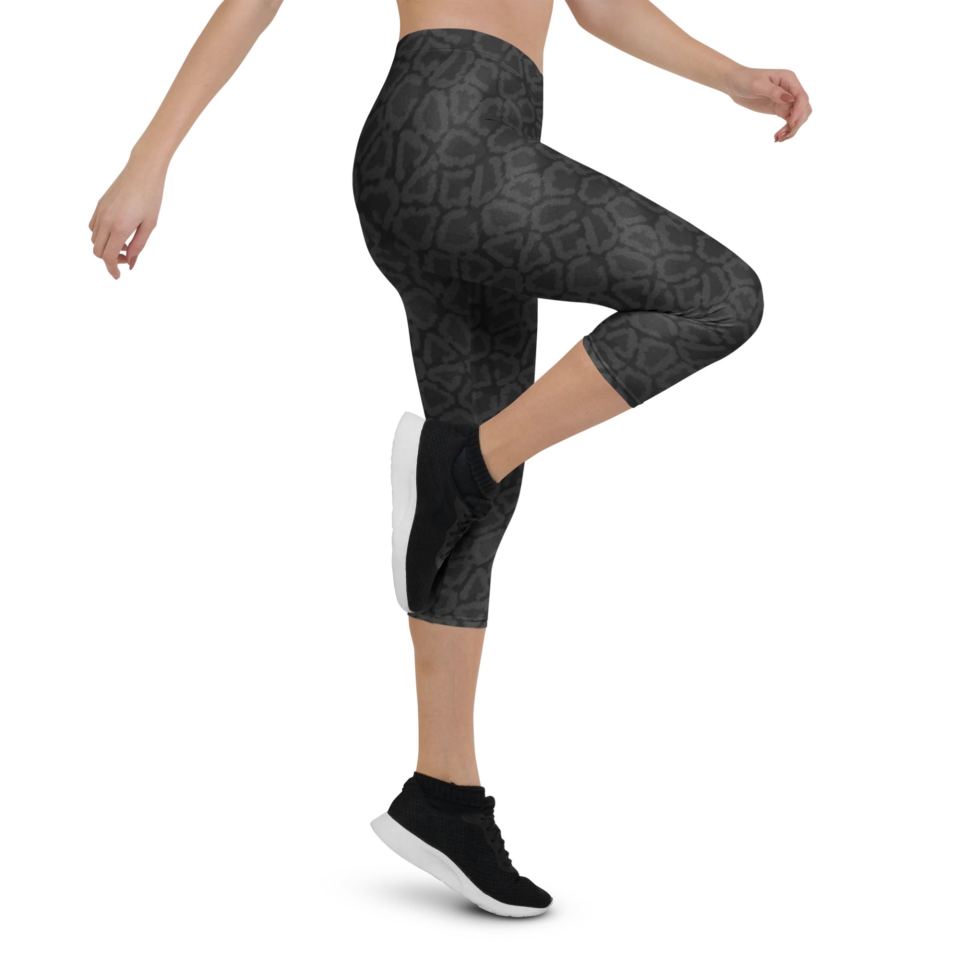 Stylish Leopard Print Capri Leggings for Everyday Wear product image (4)