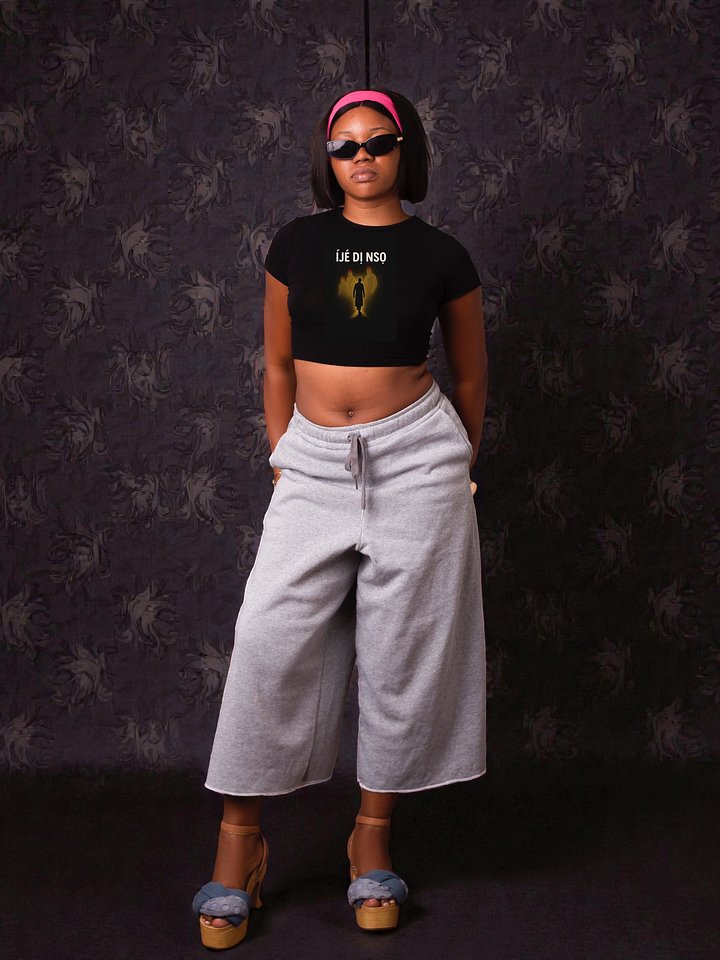 Ije di nso Women's Premium Crop Top product image (2)