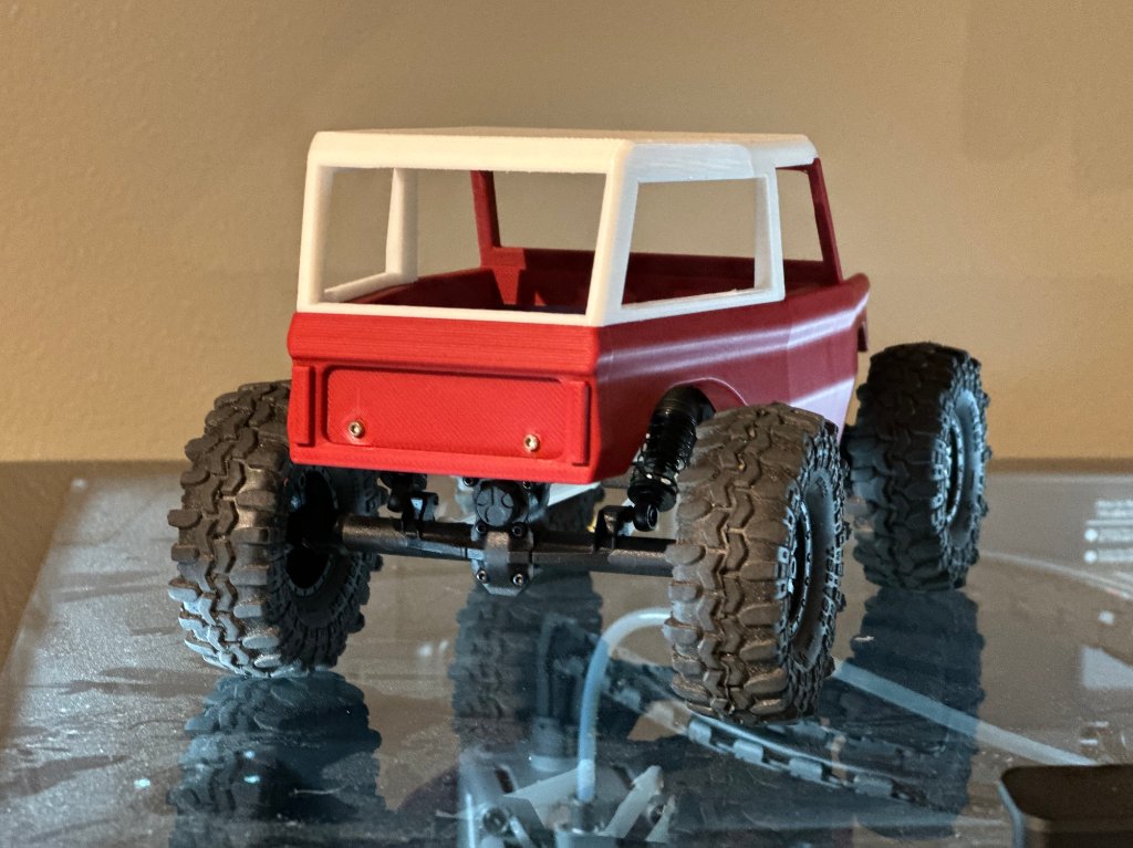 PINCHED FORD BRONCO SCX24 BODY RC CRAWLER 1/24 RC product image (3)