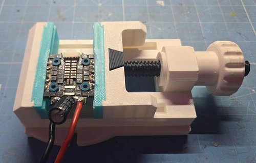 Always wanted to print one of these.  My new Bambu A1 make it easy.  Came out super clean.