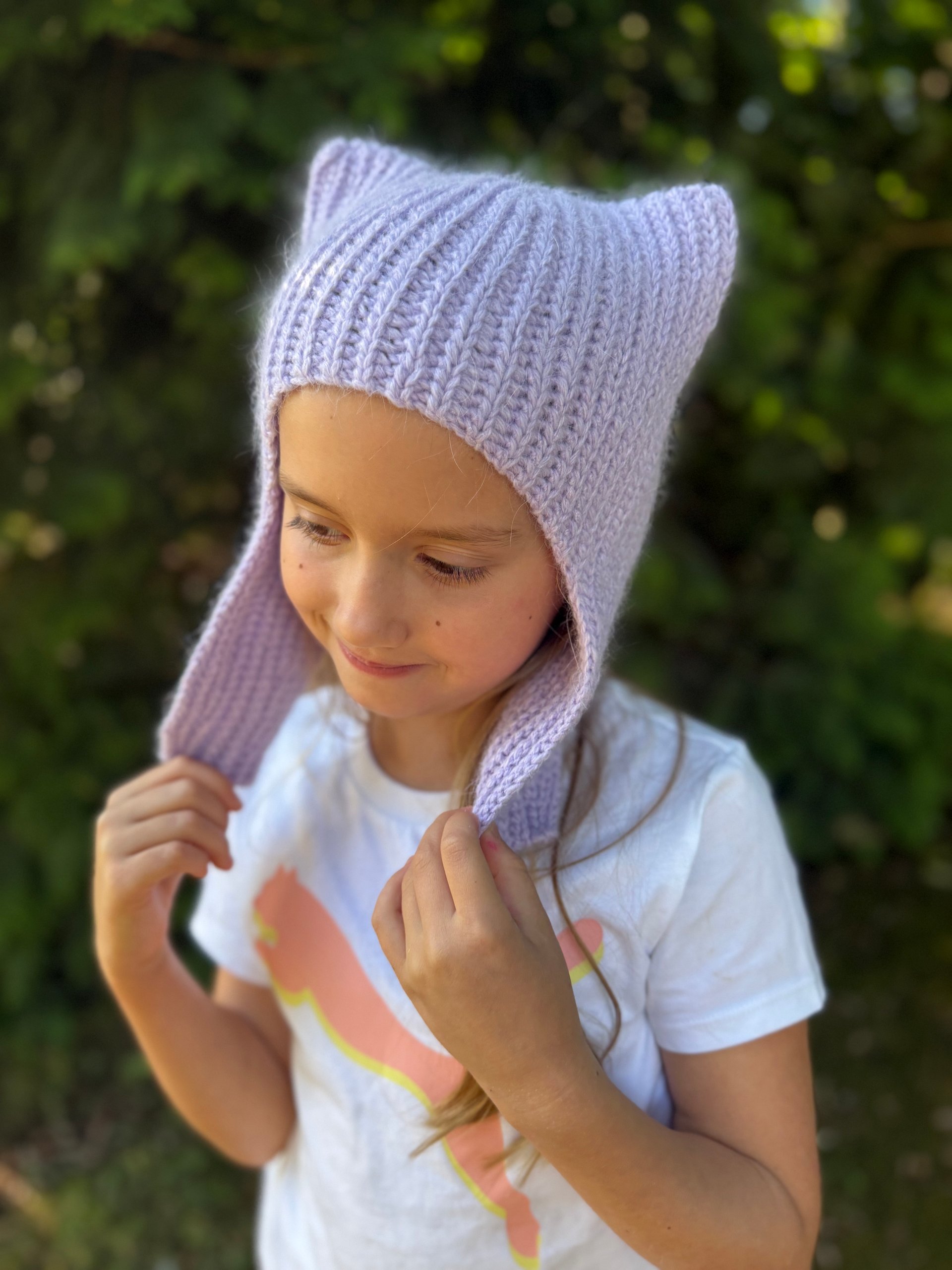 Crochet Kitty Hat with Ear Flaps Pattern product image (9)