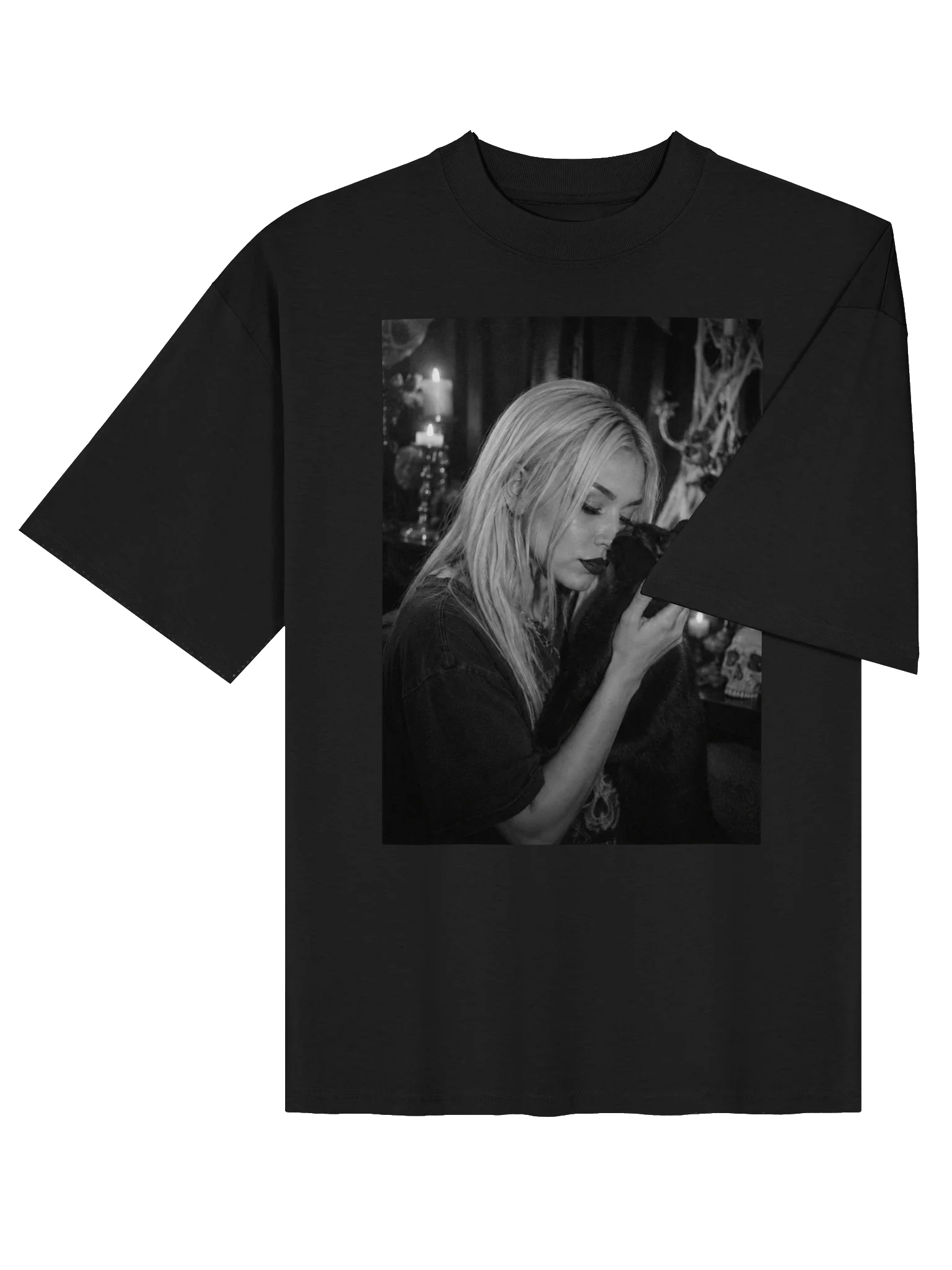 Chiara With Black Cat Oversized Tee product image (6)