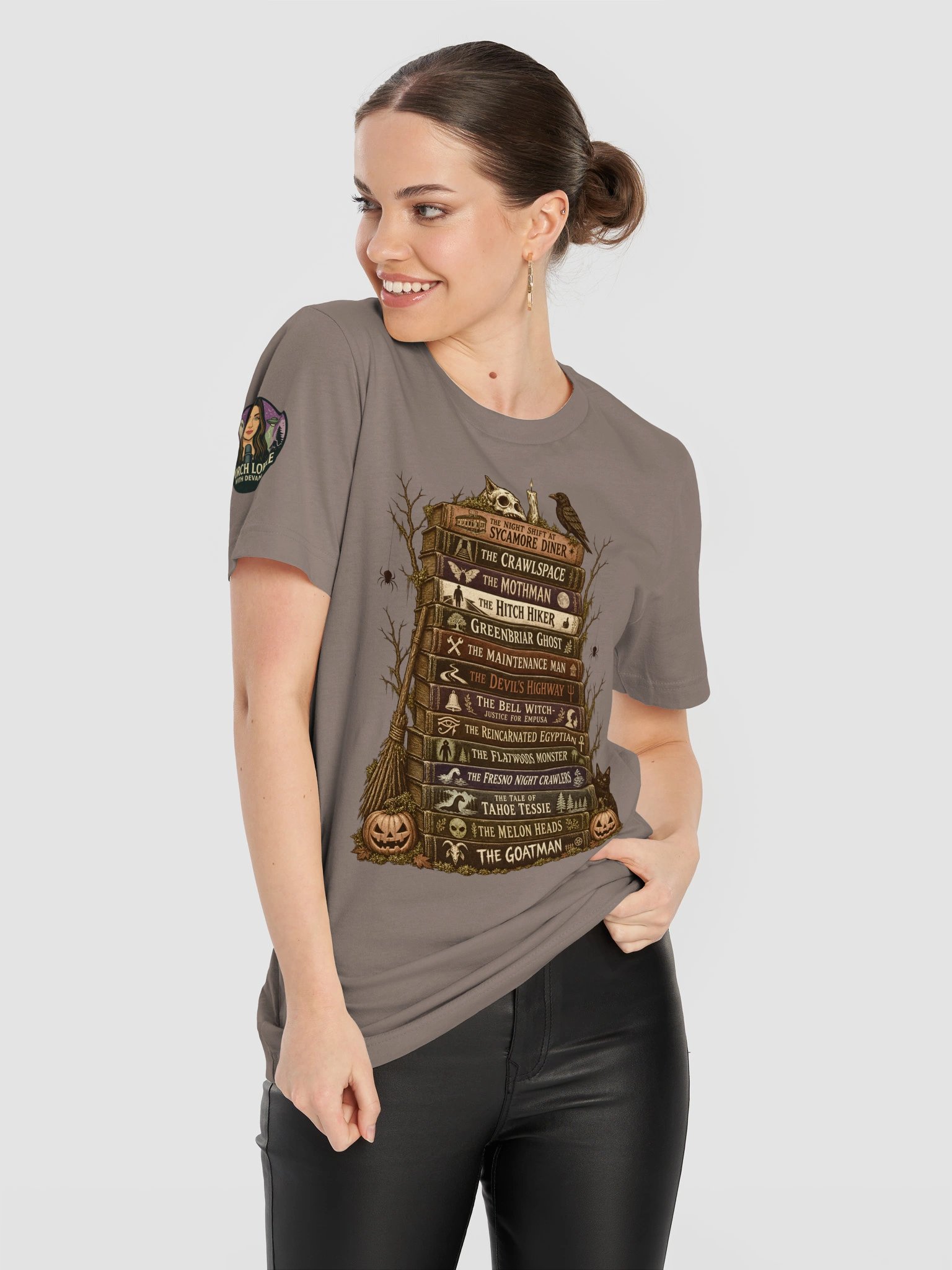 LIMITED EDITION-HALLOWEEN *PORCH TALES* SOFT T-SHIRT product image (1)