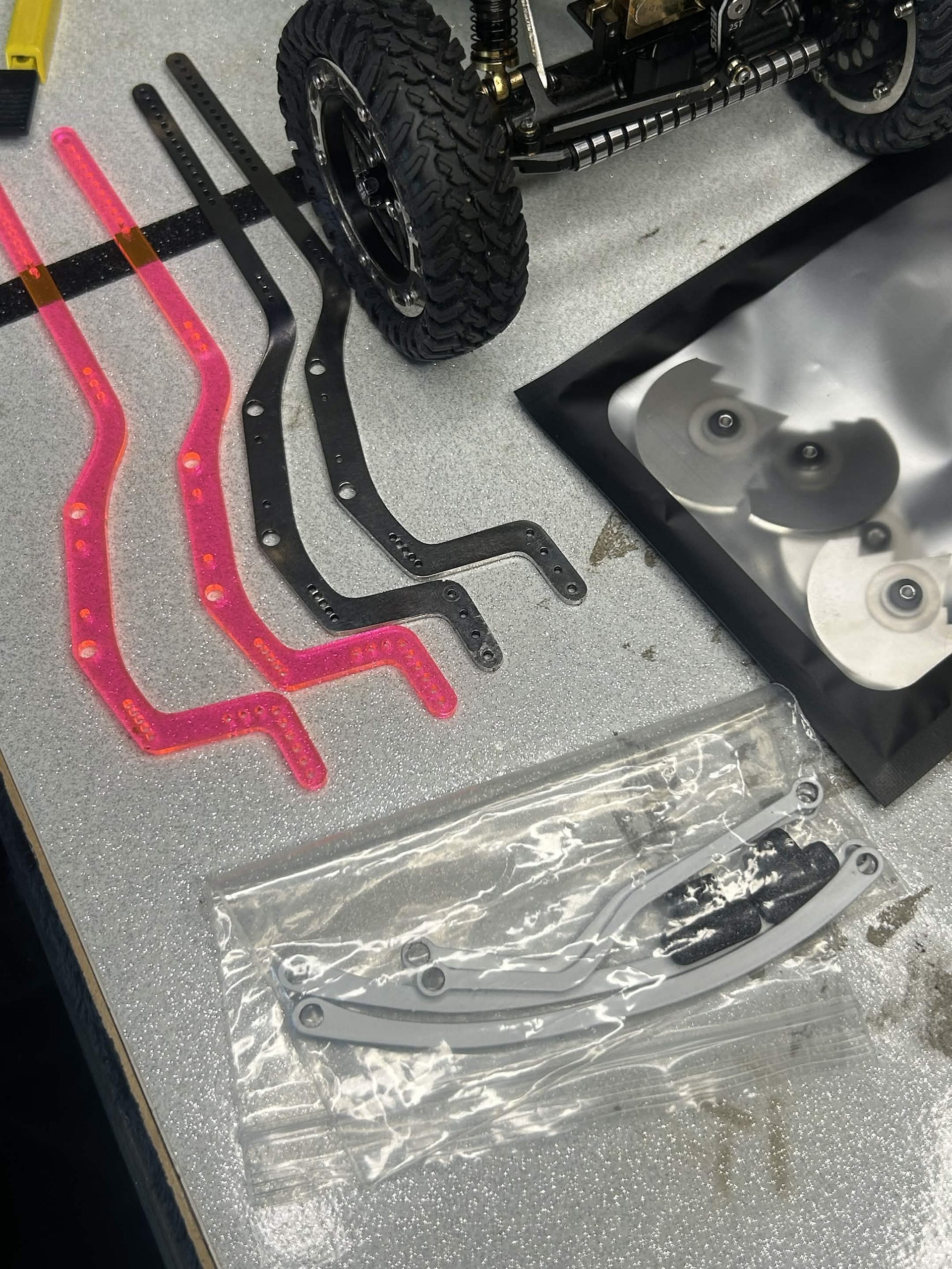 Stainless 24 + Extras product image (2)
