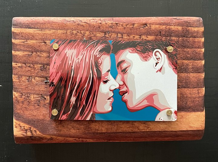 Kiss Me: Ferris product image (1)