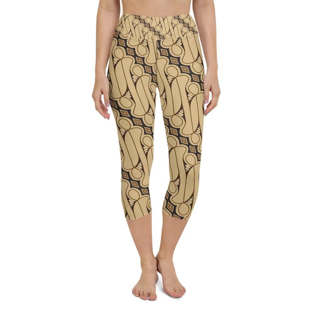 Batik Parang Rusak Capri Yoga Leggings product image (5)