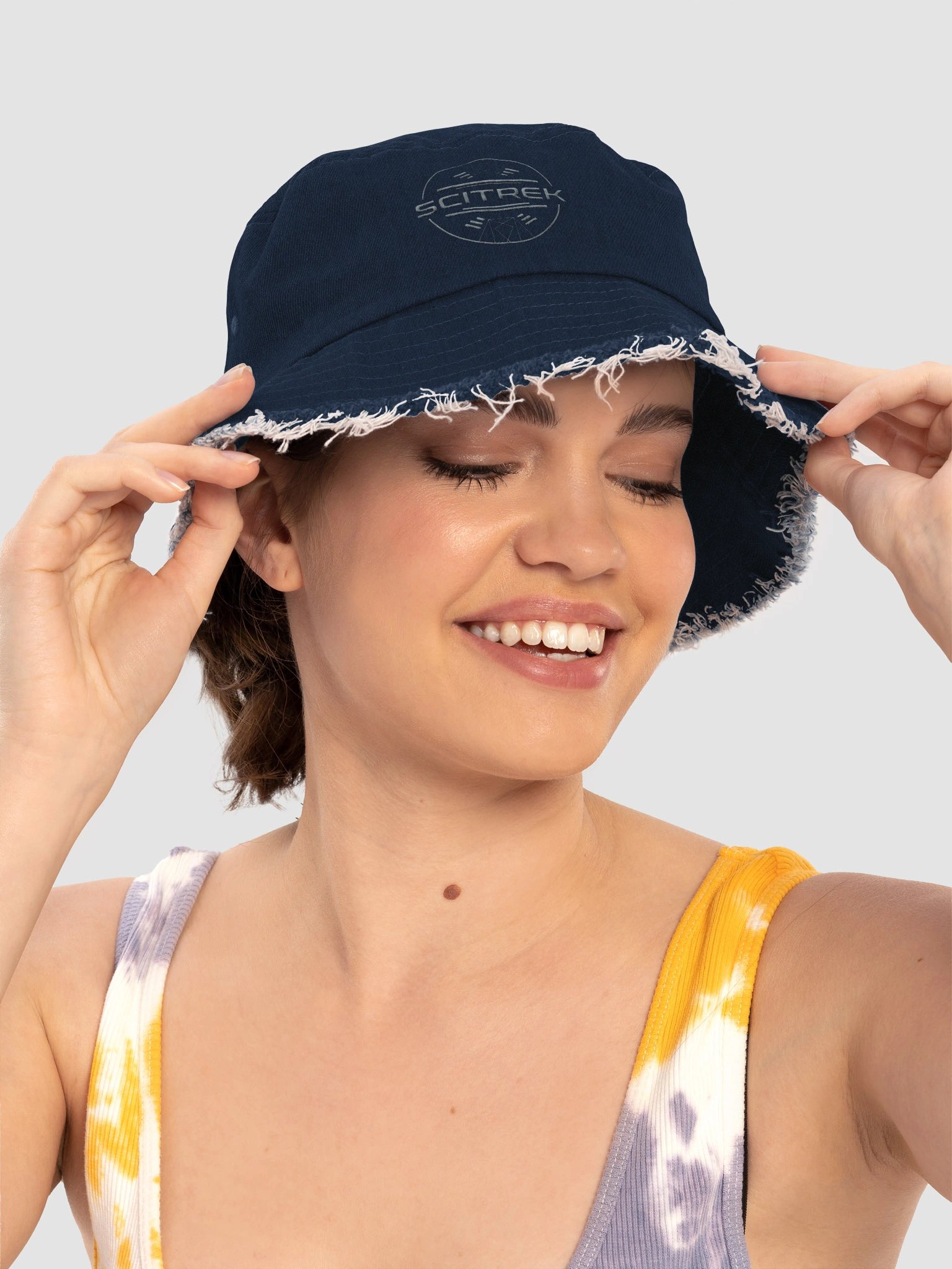 Frayed SciTrek Logo Bucket Hat product image (3)