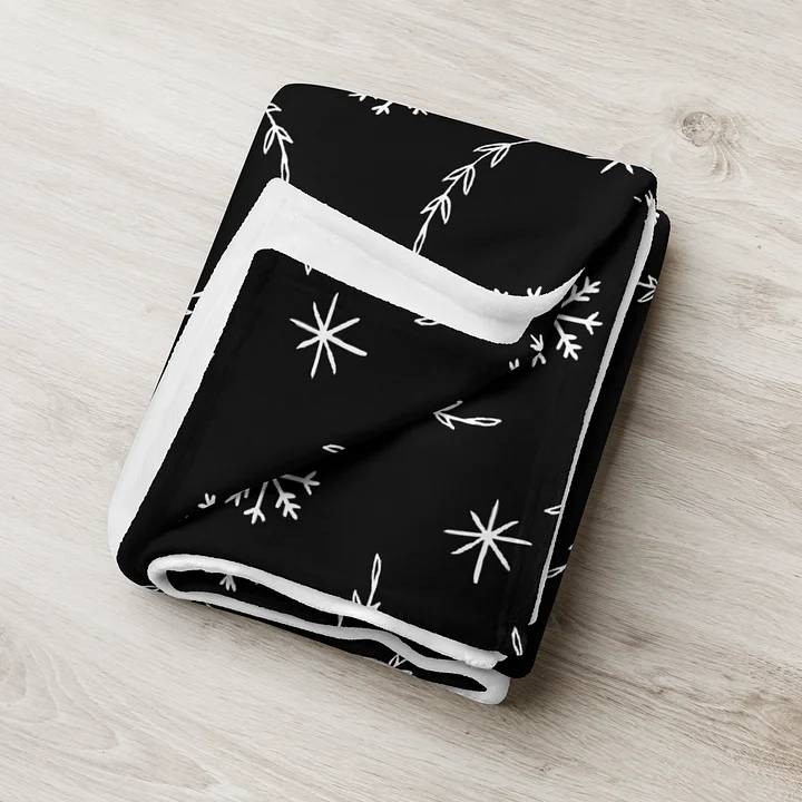 Botanical Snowfall Pattern Throw Blanket product image (2)
