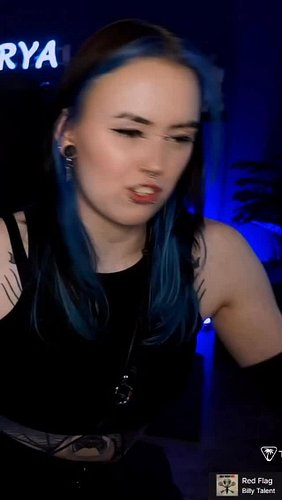 Wenn jemand fragt, dann war das geplant 😊🤣☝🏻

#alternativegirl #altgirl #twitchstreamer #funnyclip #lustig