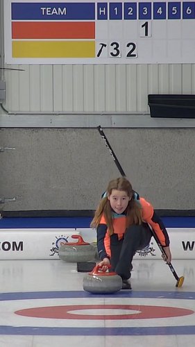 [THROWBACK] Hannah Goubert with the Tic-Tac-Tock to get to shot 🥌🇧🇪 

We're getting ready for the season and to get you in th...