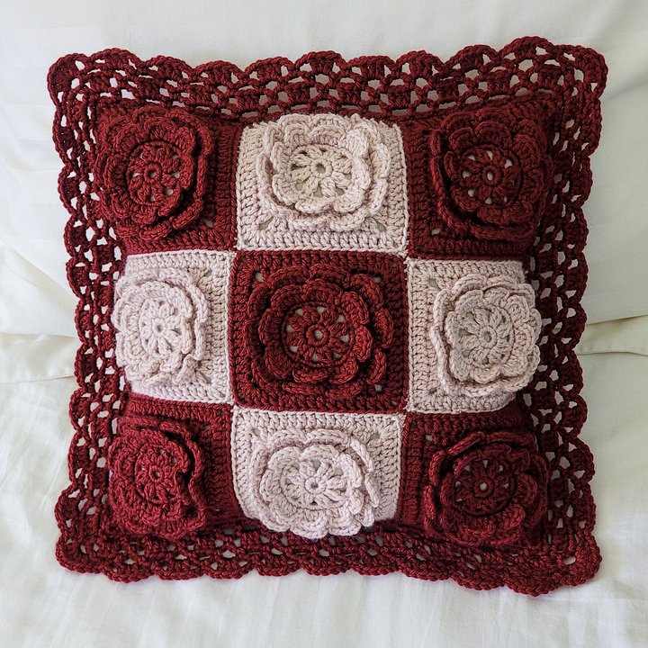 Checkered Rose Pillow Crochet Pattern product image (2)