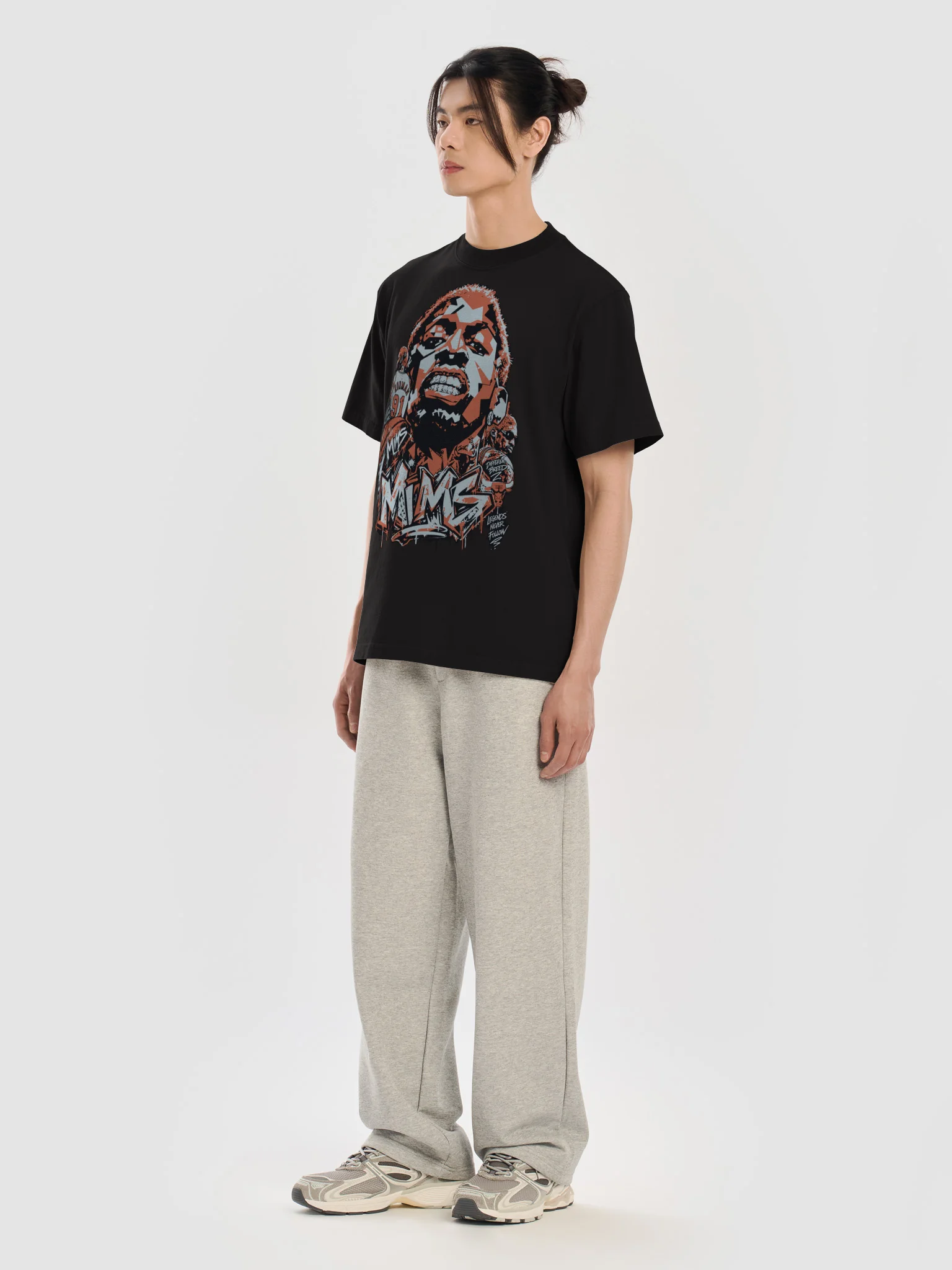 MINDZ Street Art Graphic Tee product image (7)