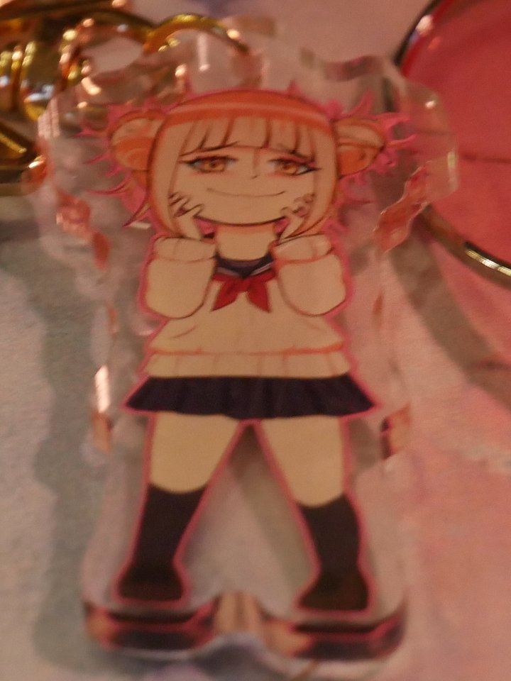 Himiko Toga Keychain and goodies product image (1)