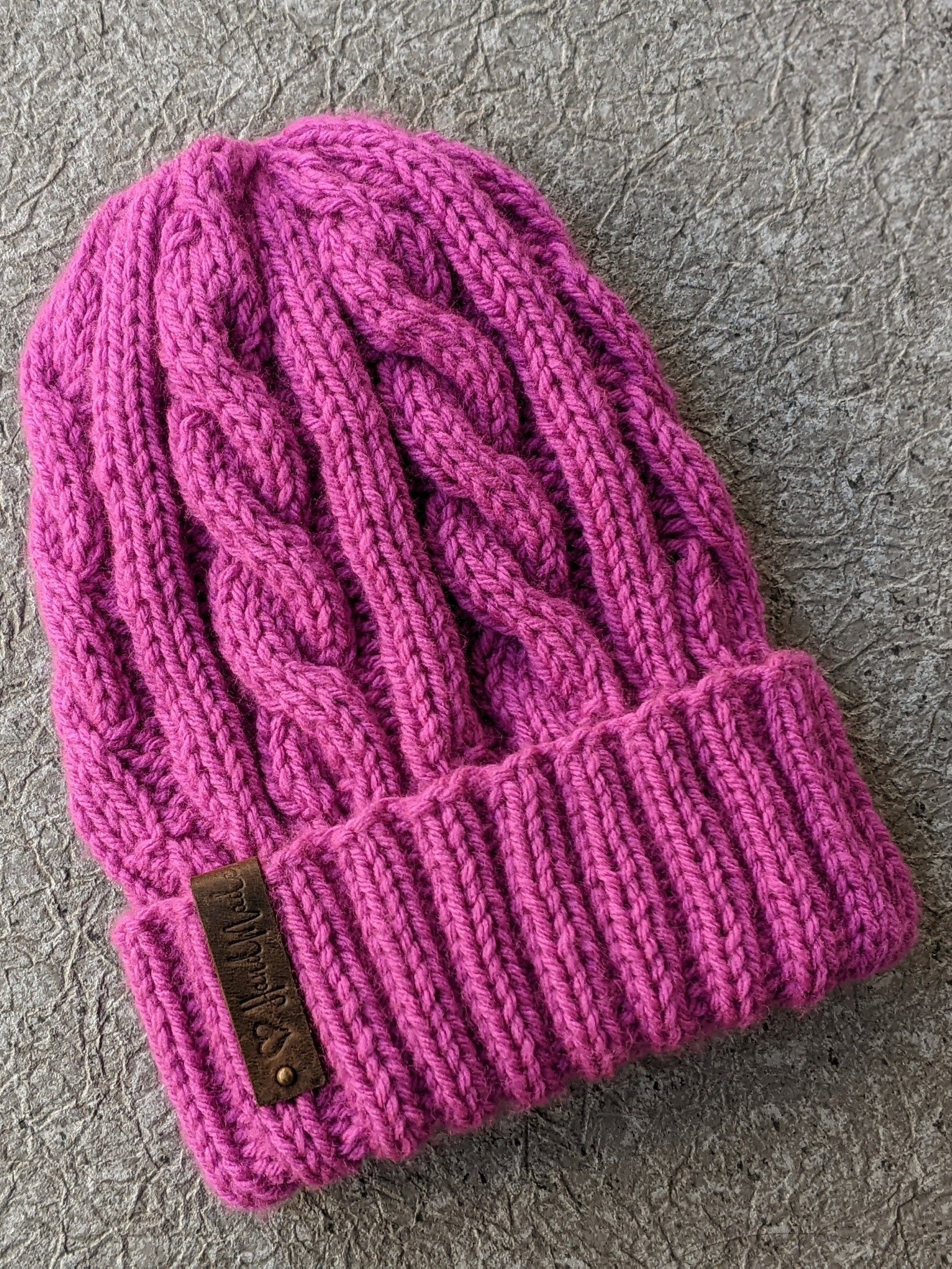 Worsted-Weight Yarn Crème Brûlée Cable Hat Knitting Pattern product image (2)
