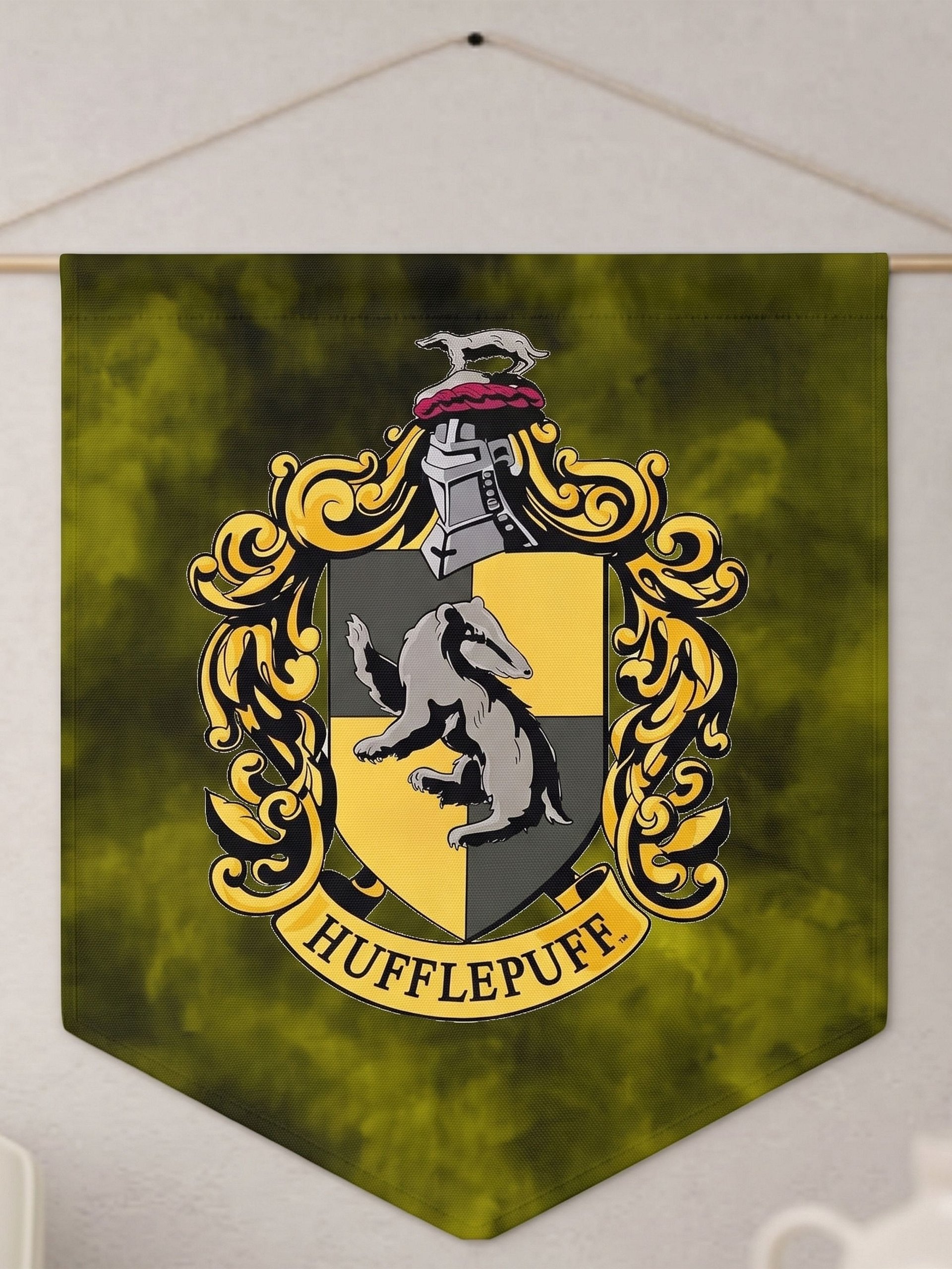 Hogwarts House Crest Wall Pennants | Wood-Framed Harry Potter Flags product image (6)