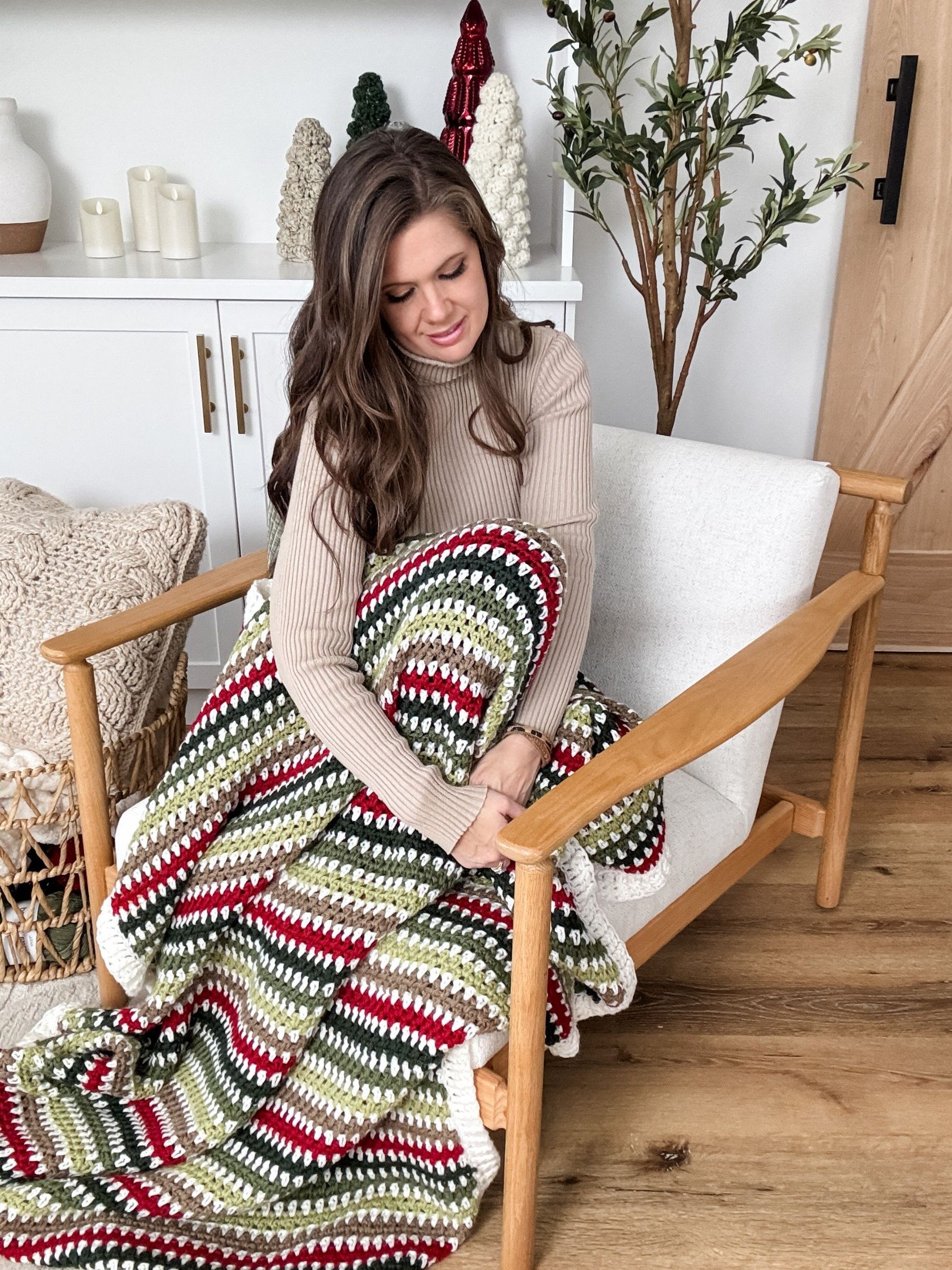 Holiday Weave Blanket Crochet Pattern product image (3)