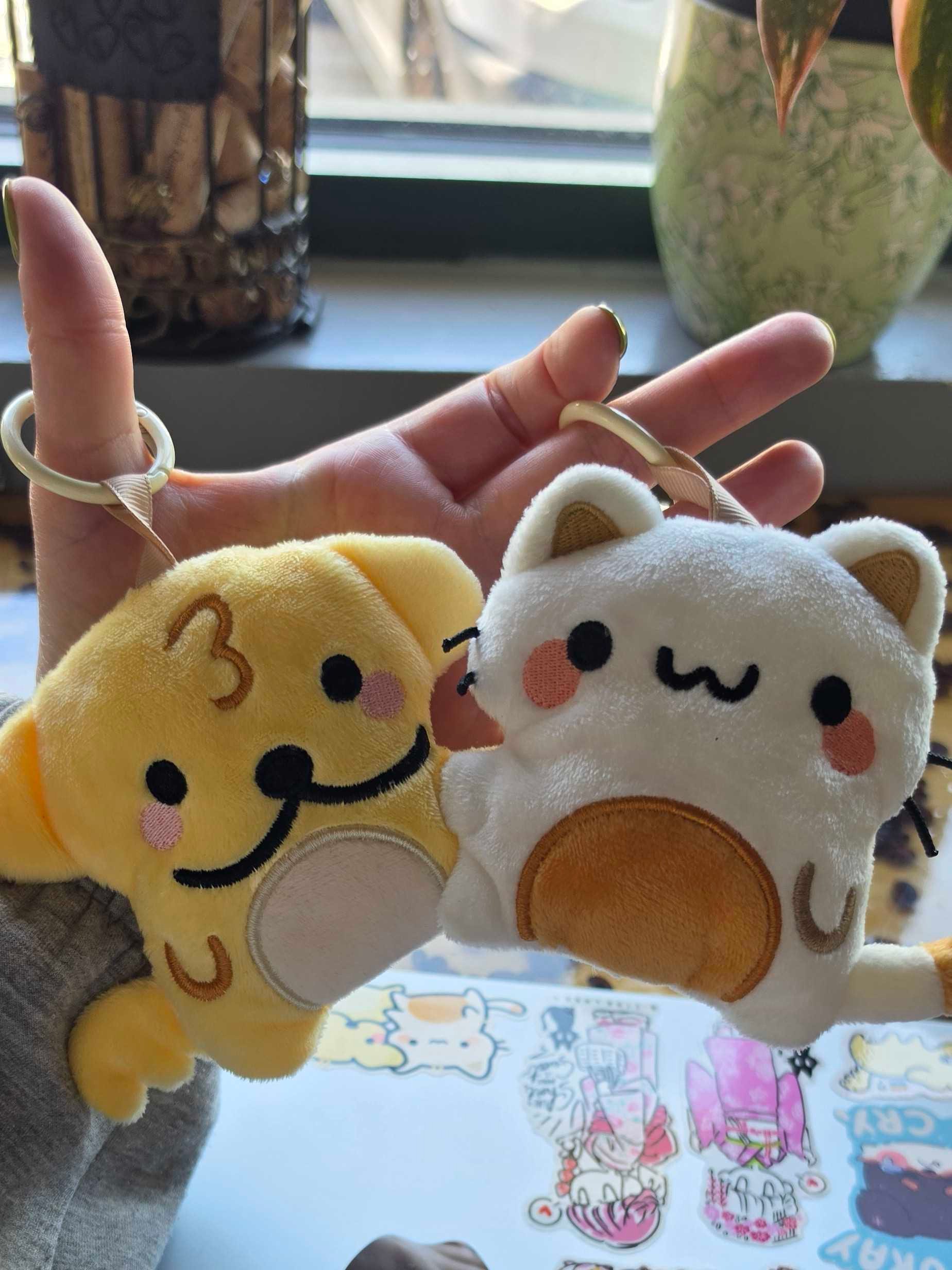 Suni & Luna Silly Matching Plushie Pendants (PRE-ORDER) product image (9)