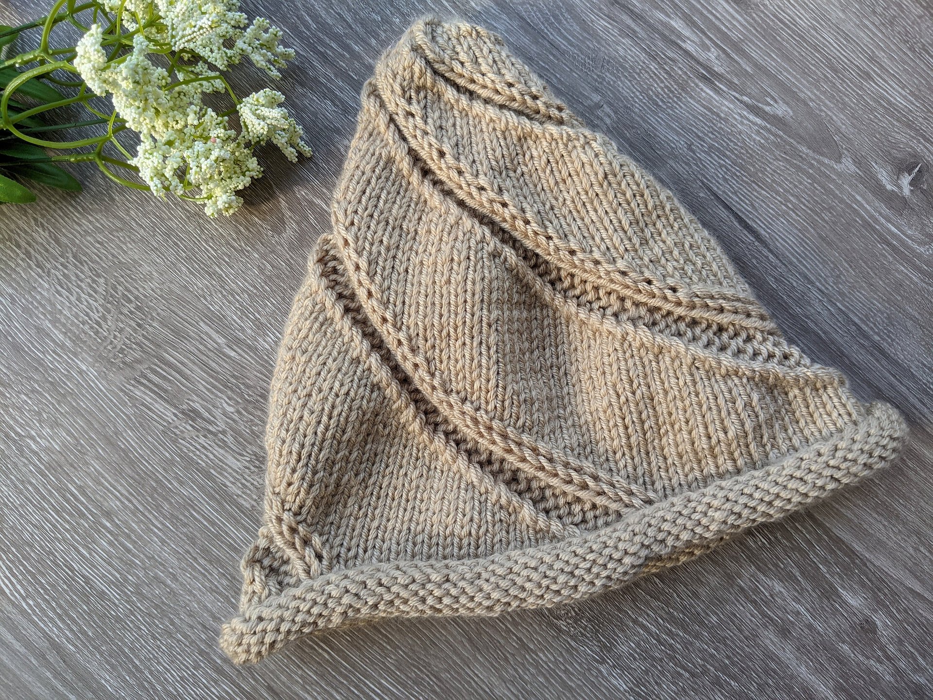 Swirl Witch Knit Hat Pattern product image (5)