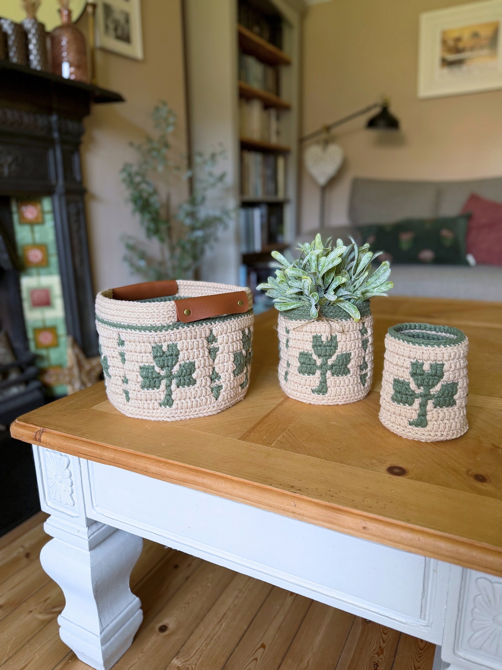 Shamrock Baskets Mosaic Crochet Pattern product image (1)