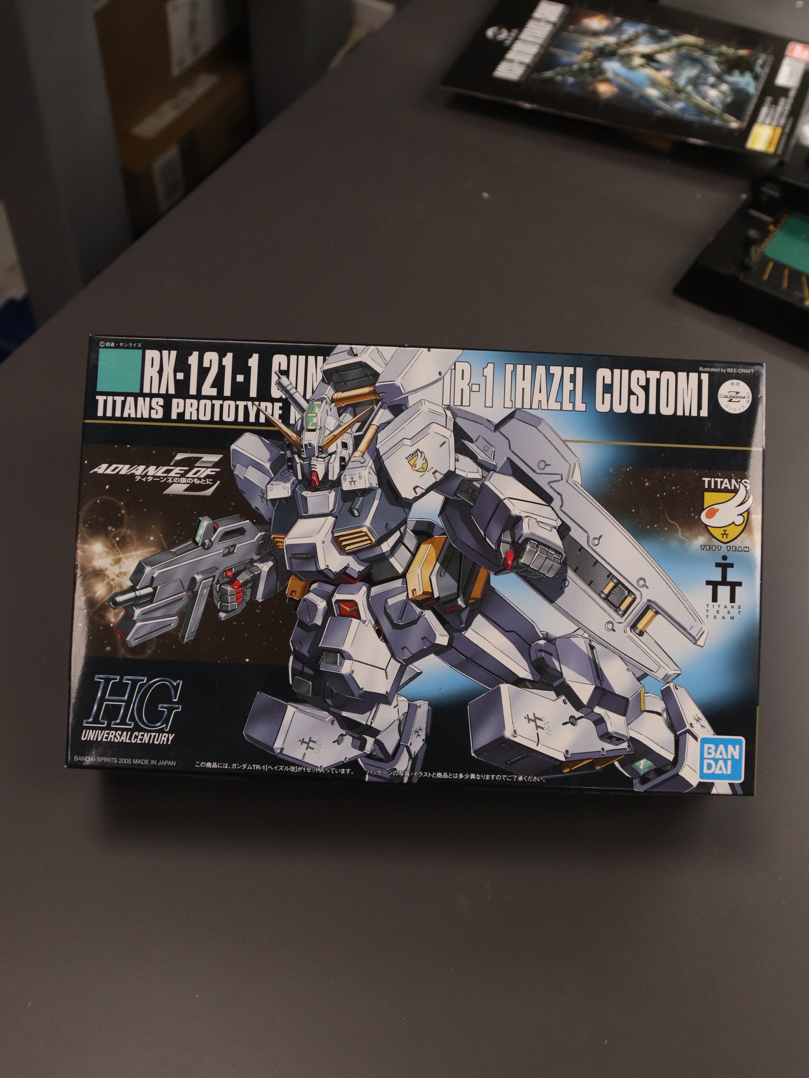 Bandai HGUC 056 Gundam TR-1 Hazel Custom product image (1)
