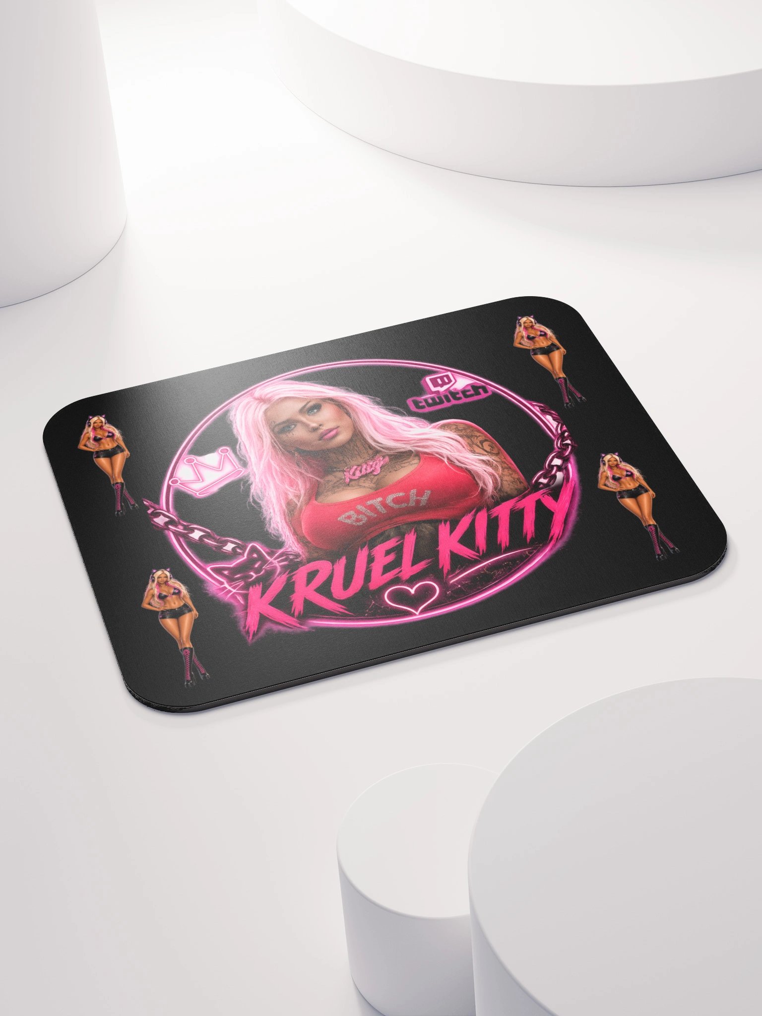 Kitty loves the mouse product image (4)