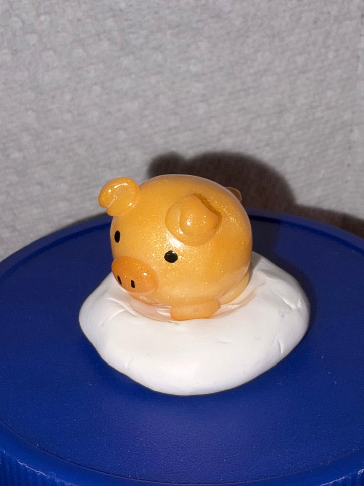[PRE-ORDER] Piggy 🐷 Desk Buddy product image (1)