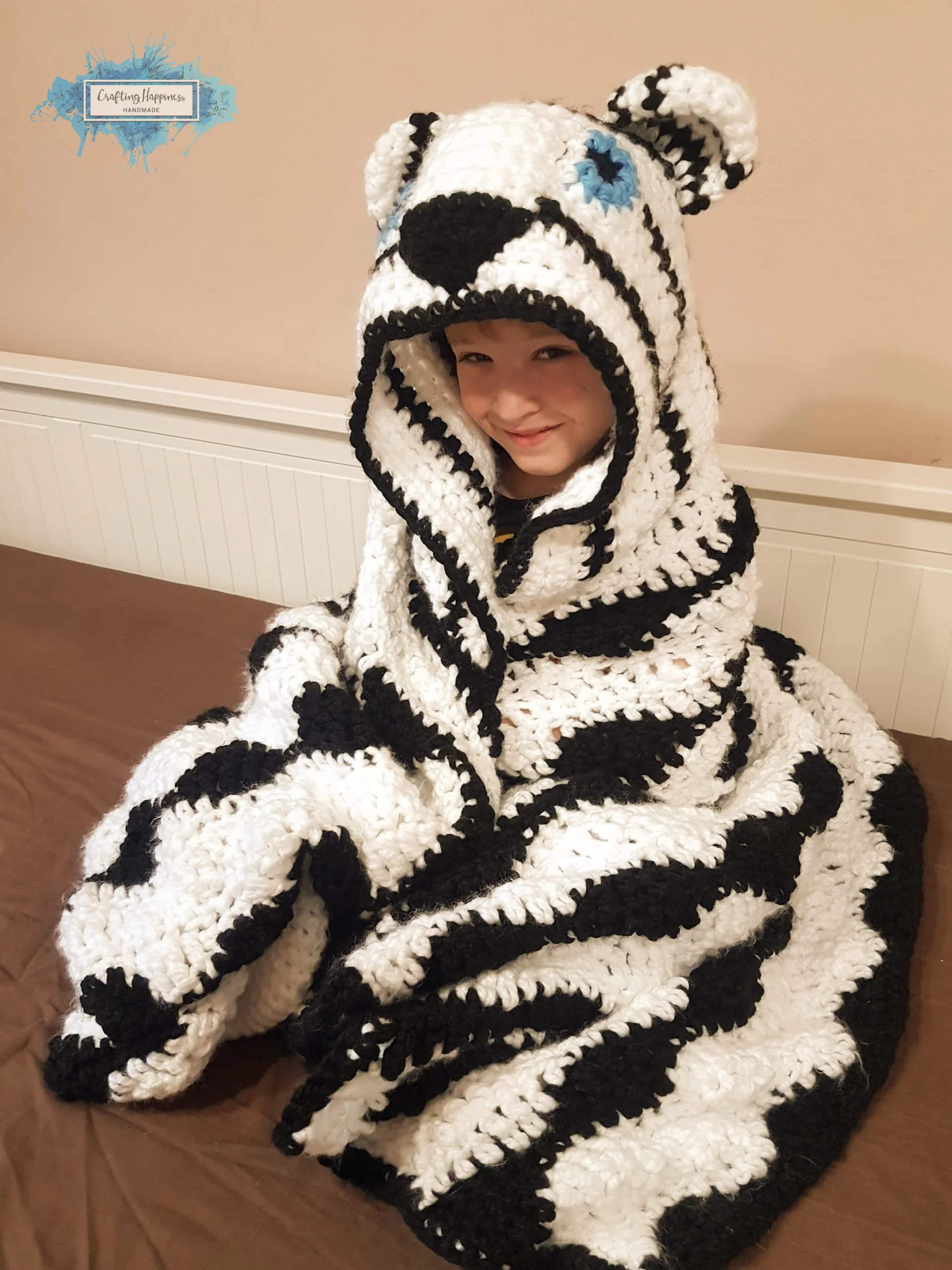 Snow Tiger Hooded Blanket Crochet Pattern | Adult & Child Sizes (PDF) product image (1)