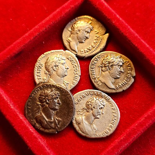 40+ minutes video with coins of one of Rome's most important Emperors? 👀 Yes sir, coming soon!

#ancientcoins #romancoins #ro...