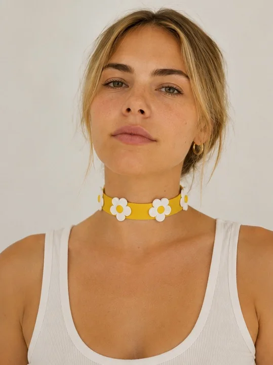 Daisy Choker Collar