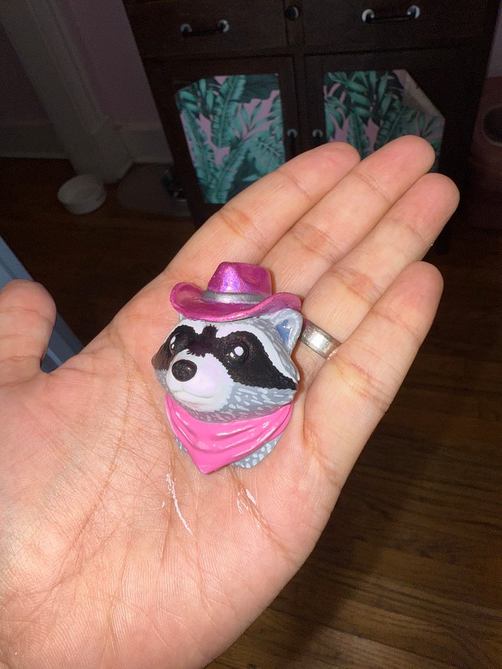 Hand-Panted Raccoon Magnet (Pink) product image (2)